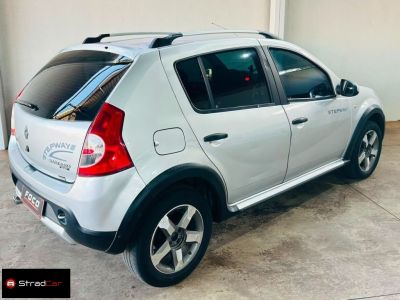 RENAULT Sandero StepWay 1.6 16v 2011 - miniatura 4