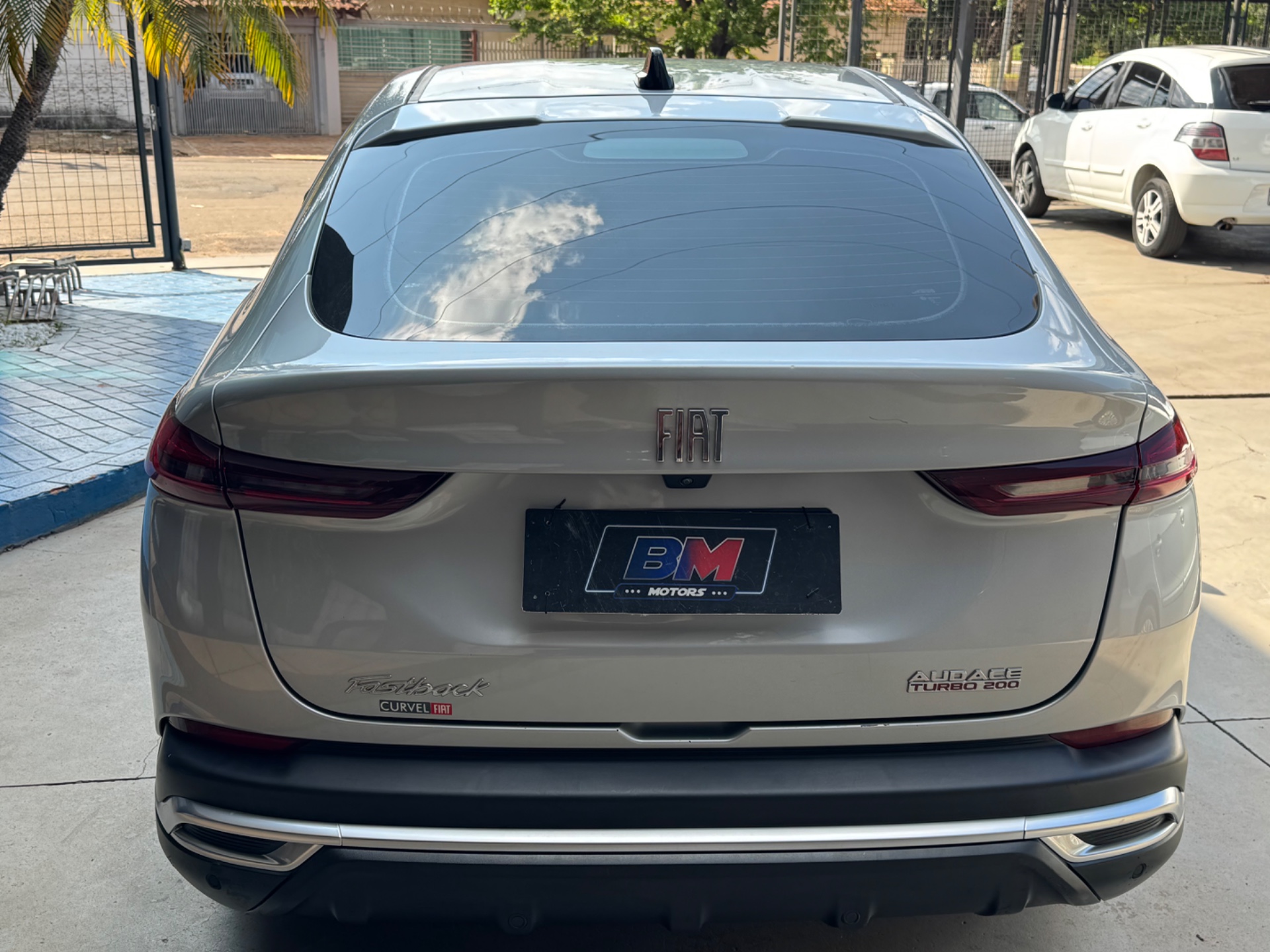 FIAT Fastback Audace 1.0T 12v 2023 - miniatura 4