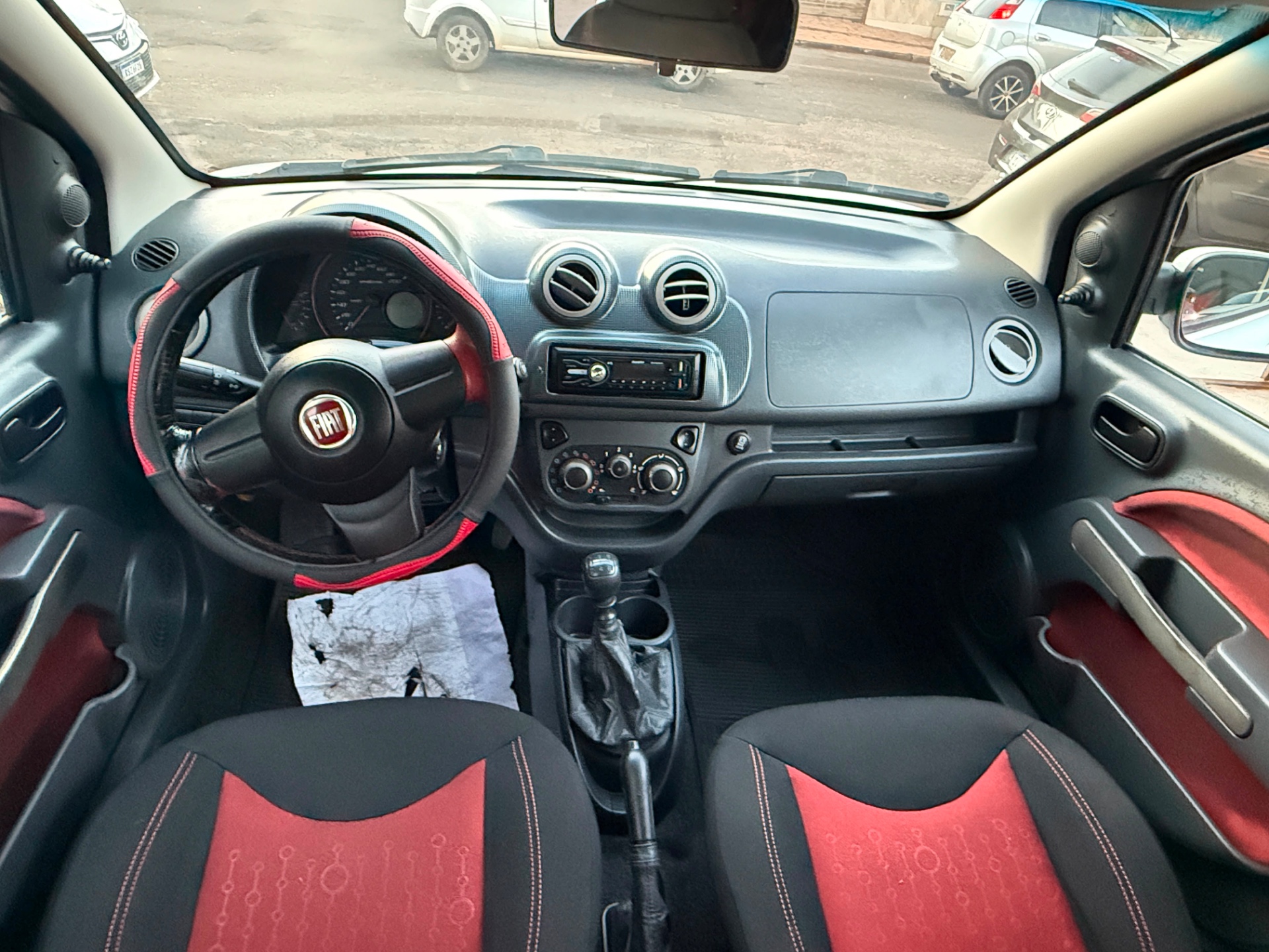 FIAT Uno Sporting 1.4 4p. 2012 - miniatura 9