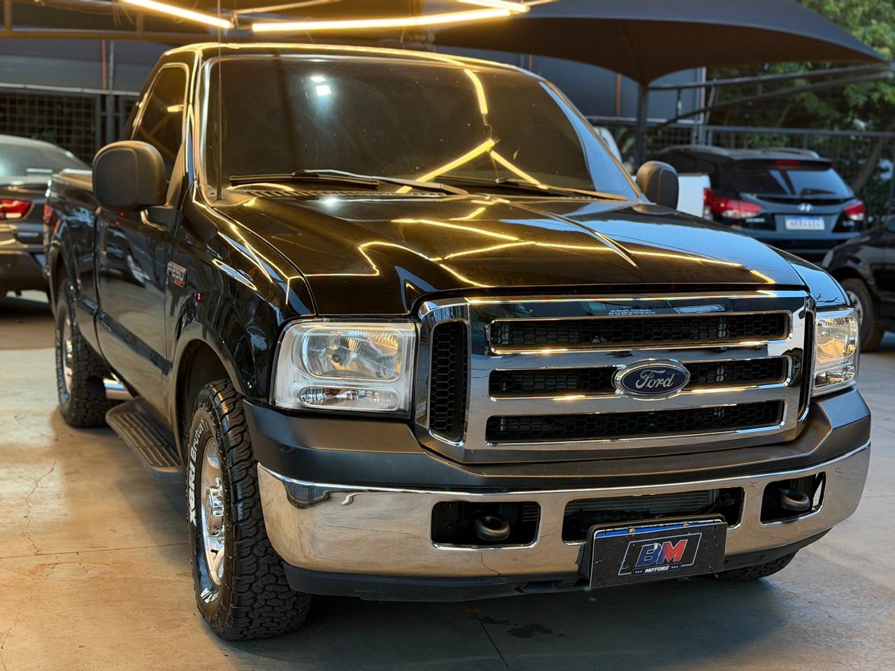 FORD F250 XLT 4.2TD 18v C.D. 2004 - miniatura 4