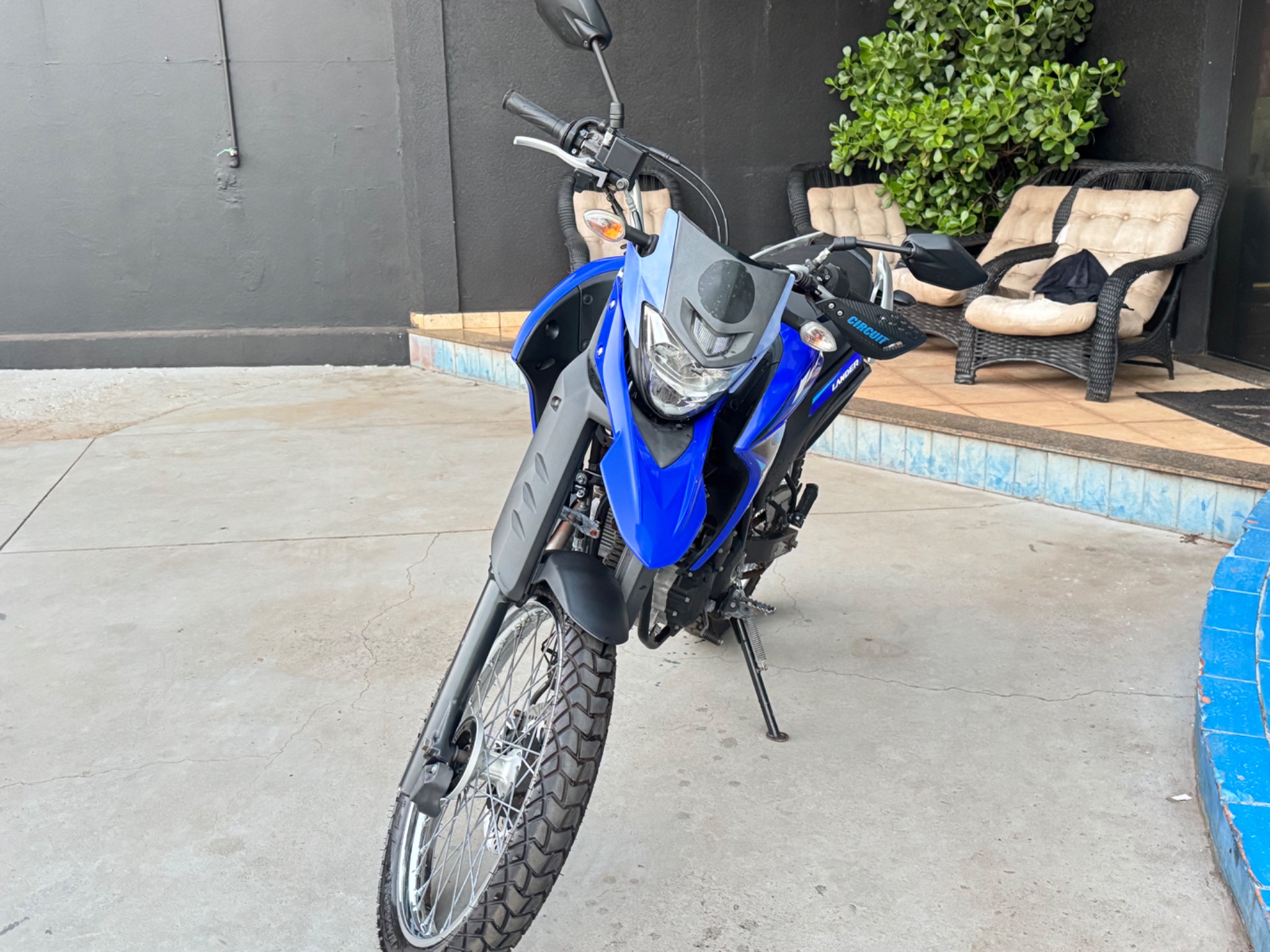 YAMAHA XTZ 250 Lander 2024