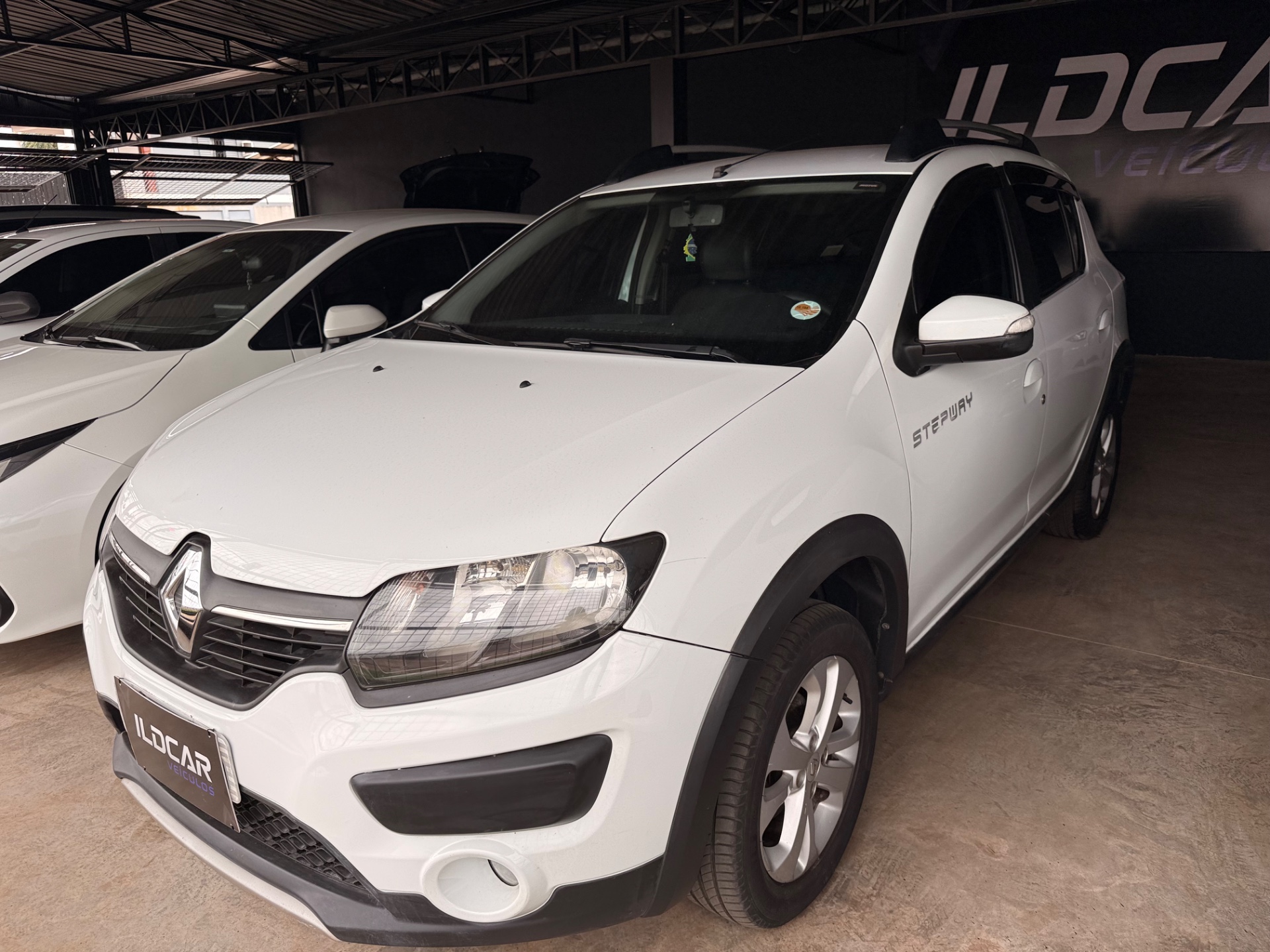 RENAULT Sandero Expression 1.6 16v EasyR 2017