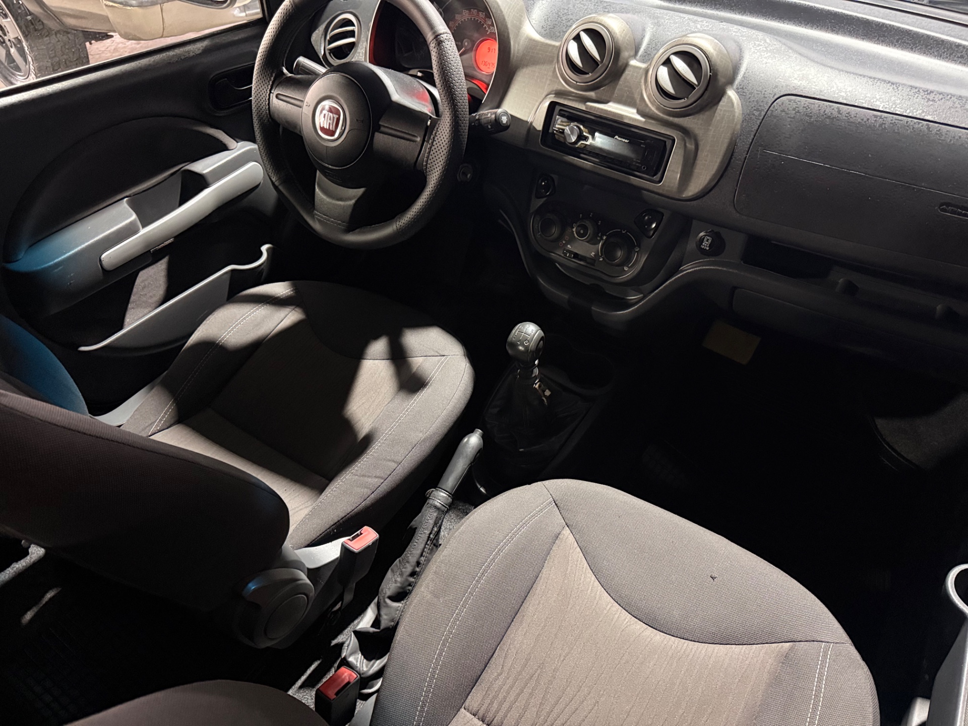 FIAT Uno Way 1.4 4p. 2013 - miniatura 7