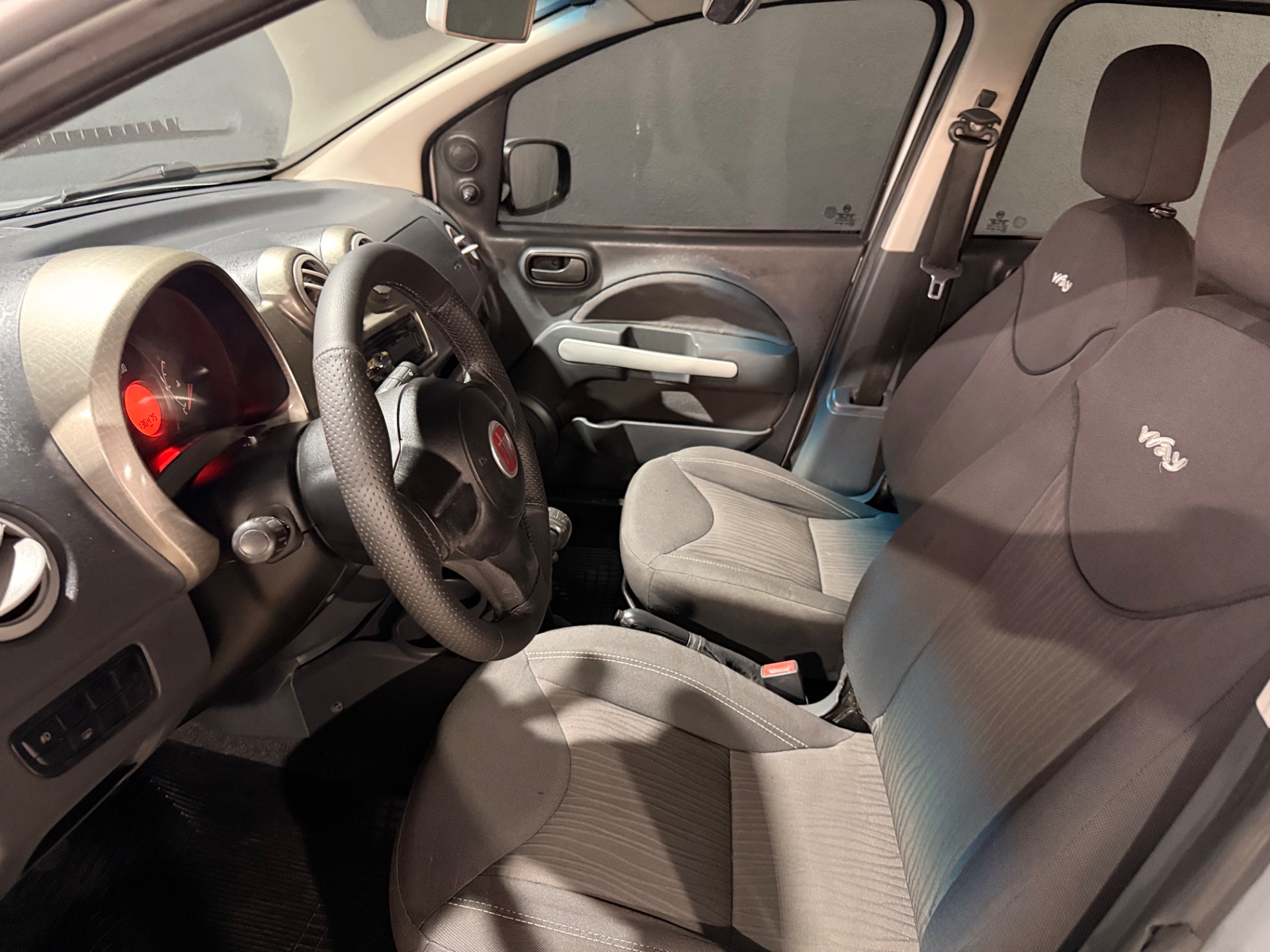 FIAT Uno Way 1.4 4p. 2013 - miniatura 9