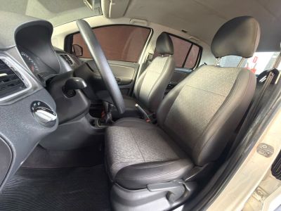 VOLKSWAGEN Fox 1.6 4p. 2014 - miniatura 7