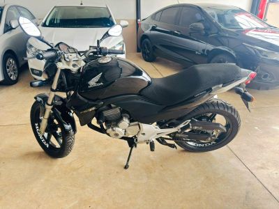 HONDA CB 300R 2014