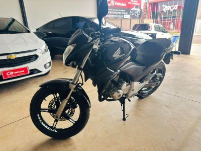 HONDA CB 300R 2014 - miniatura 2