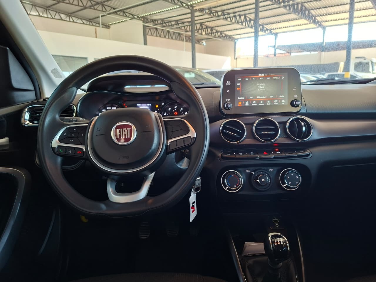 FIAT Cronos Precision 1.8 16v 2019 - miniatura 7