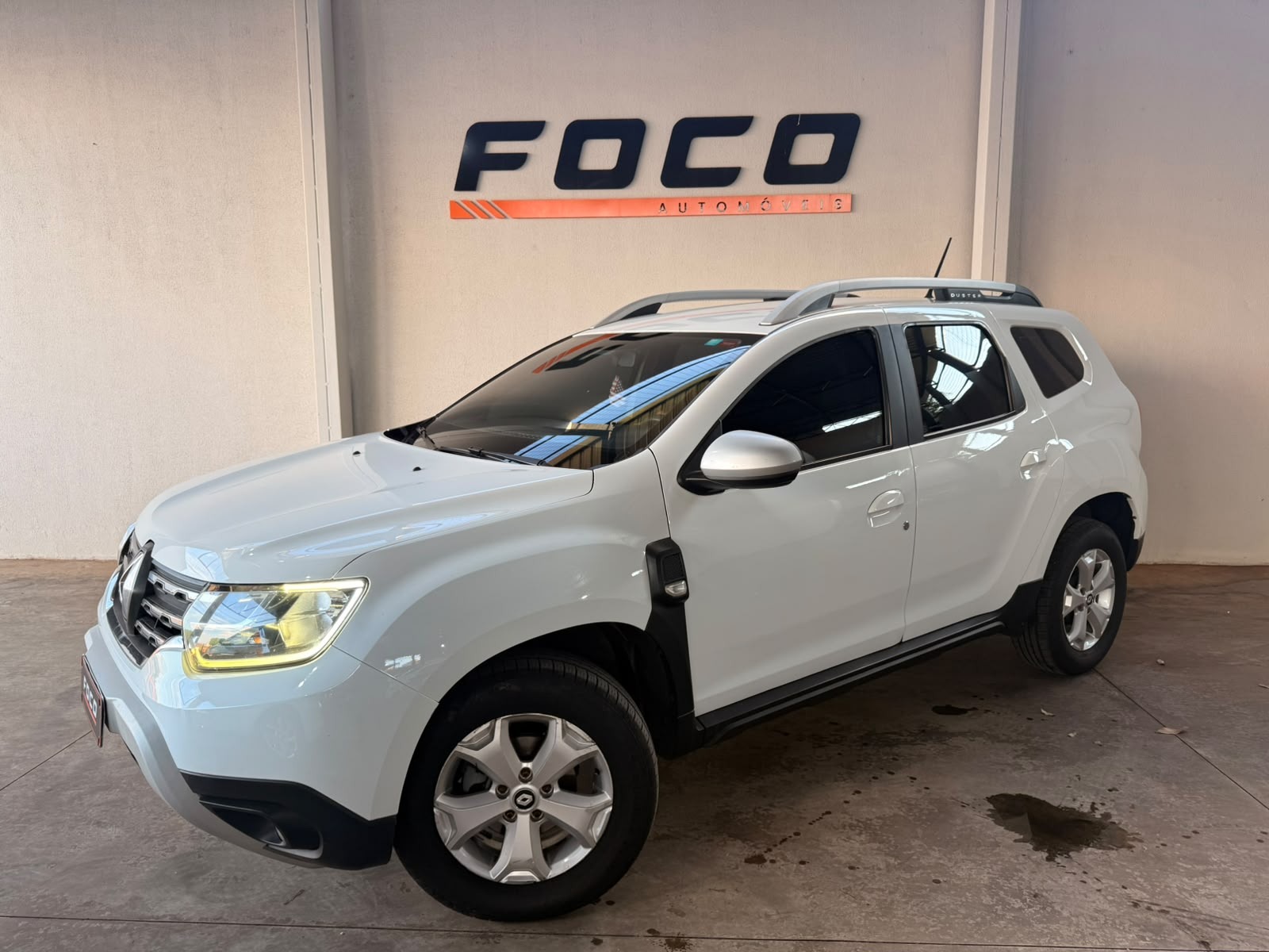 RENAULT Duster Intense 1.6 16v 2021 - miniatura 2