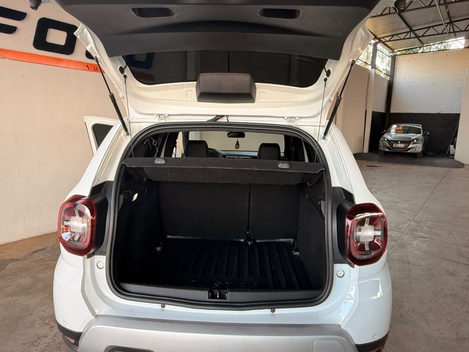 RENAULT Duster Intense 1.6 16v 2021 - miniatura 5