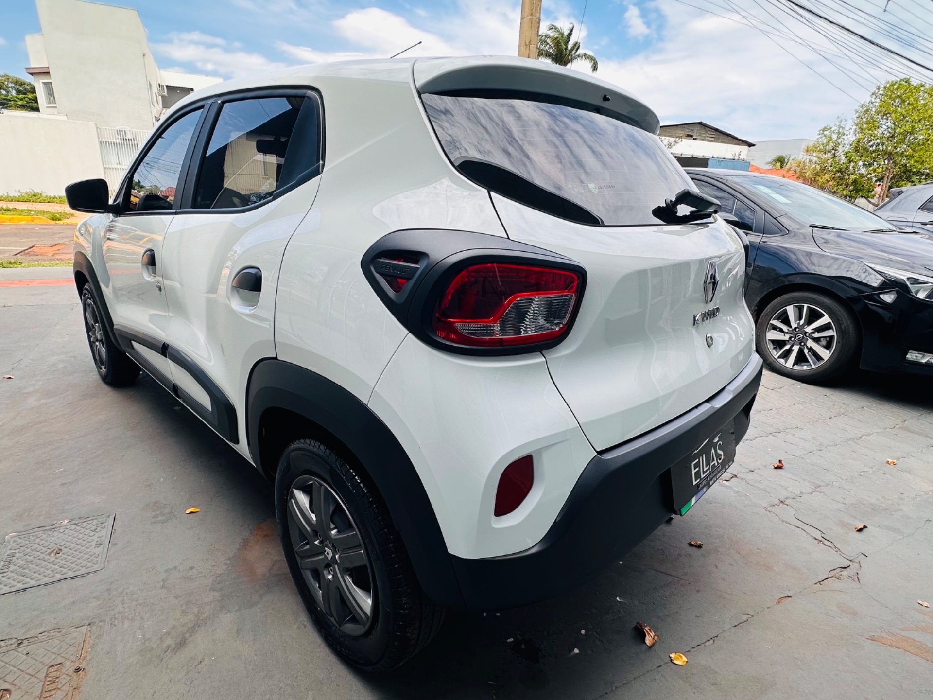 RENAULT Kwid Zen 1.0 12v 2024 - miniatura 8