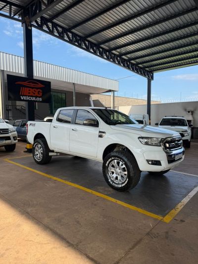 FORD Ranger XLT 3.2TDCi 20v 4x4 C.D. 2019 - miniatura 5