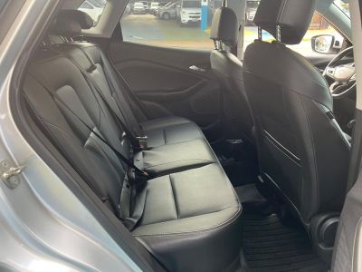 CHEVROLET Tracker Premier 1.2T 12v 2023 - miniatura 8