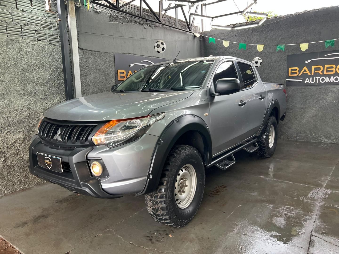 Vista principal de MITSUBISHI L200 Triton Sport GLS Outdoor 2.4TDi 16v 4X4 C.D. 2022