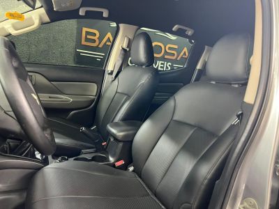 MITSUBISHI L200 Triton Sport GLS Outdoor 2.4TDi 16v 4X4 C.D. 2022 - miniatura 9