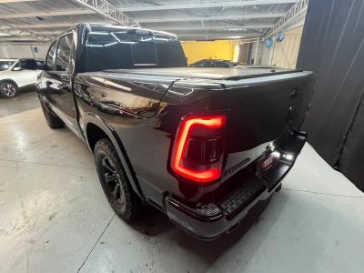 RAM 1500 Rebel 5.7 V8 4X4 C.D. 2023 - miniatura 5