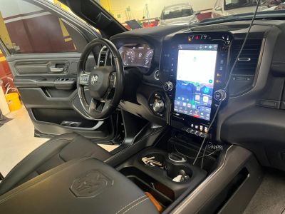 RAM 1500 Rebel 5.7 V8 4X4 C.D. 2023 - miniatura 11