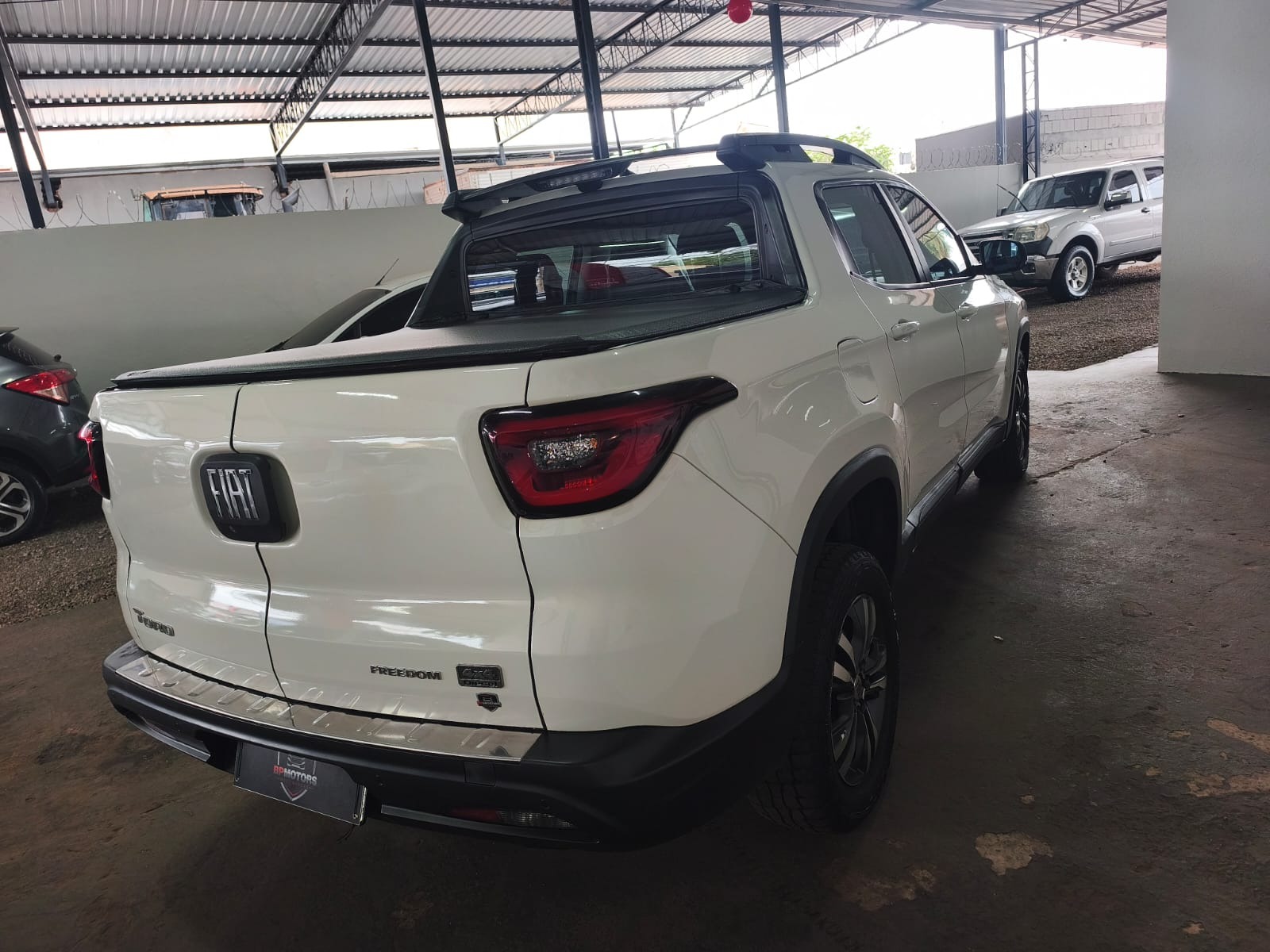 FIAT Toro Freedom 2.0TDi 16v 4x4 2022 - miniatura 6