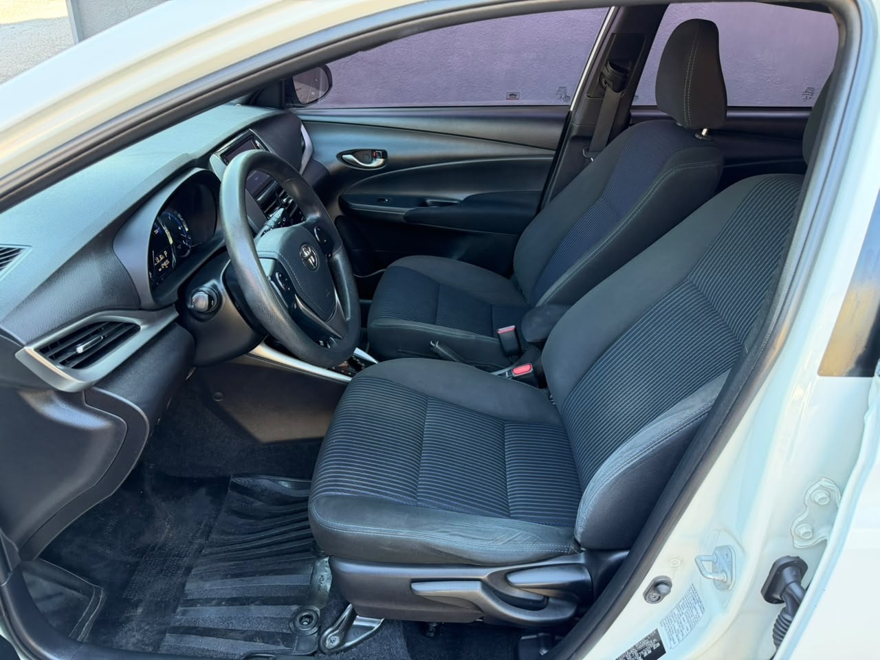 TOYOTA Yaris Hatch XL Plus Tech 1.3 16v 2019 - miniatura 8