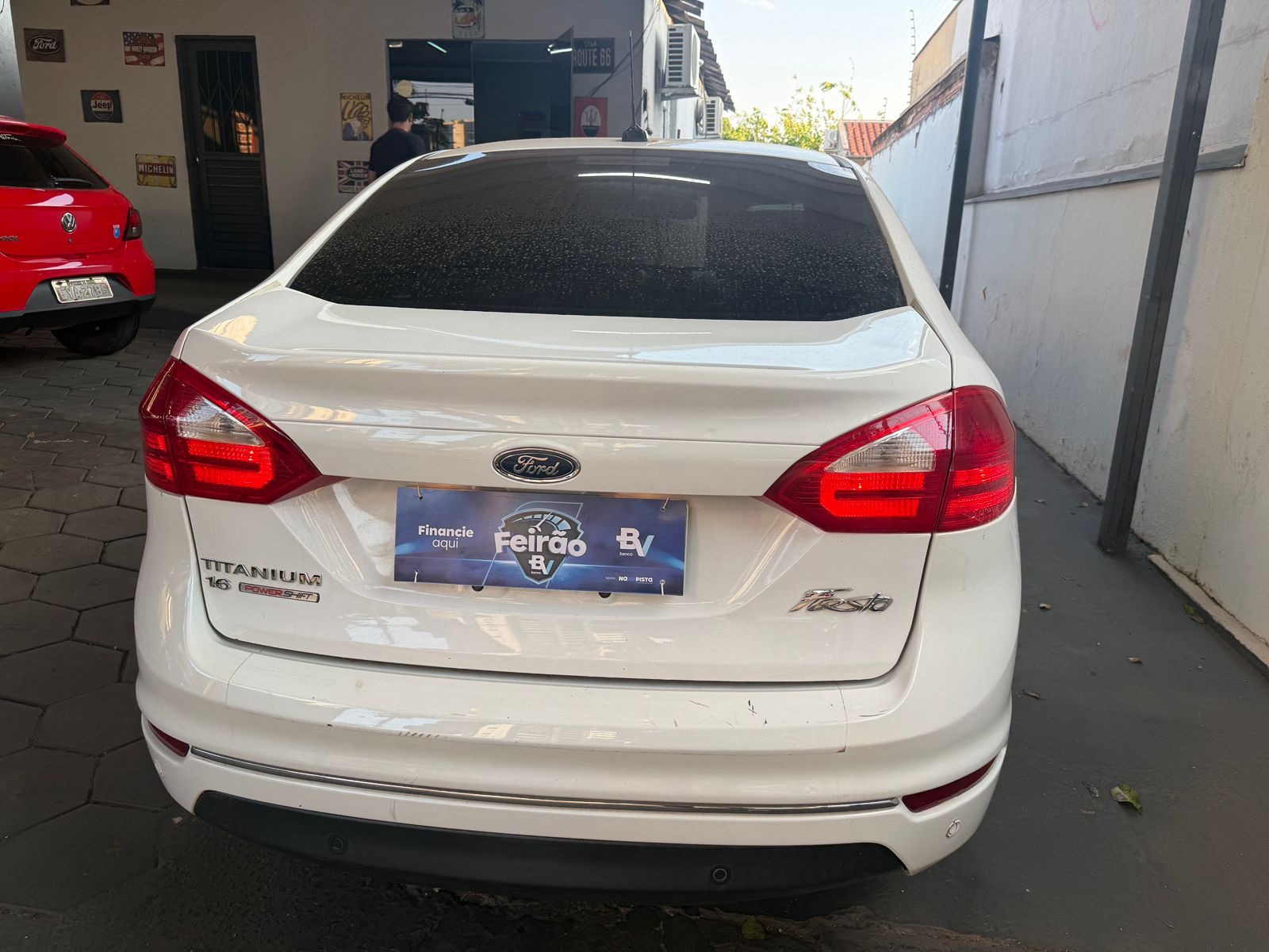 FORD Fiesta Sedan Titanium 1.6 16v PowerShift 2015 - miniatura 4