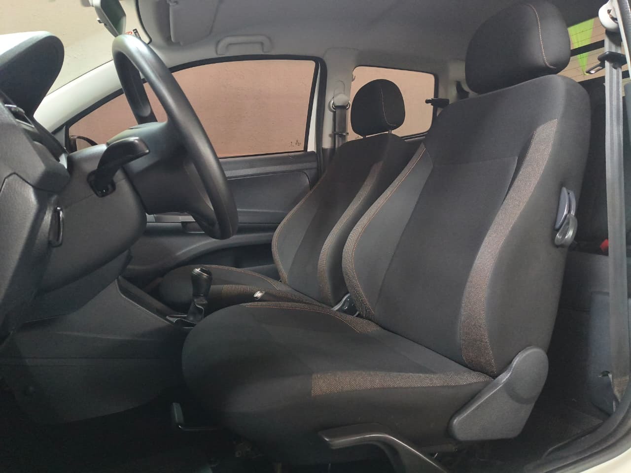 VOLKSWAGEN Saveiro Robust 1.6 16v C.D. 2024 - miniatura 8