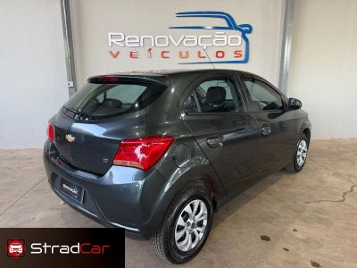 CHEVROLET Onix LT 1.0 2019 - miniatura 3