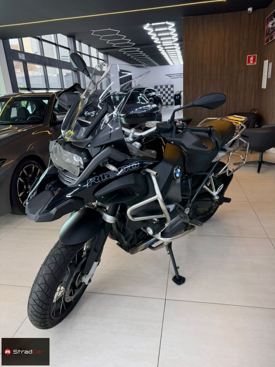 Vista principal de BMW R 1200 GS Adventure Triple Black 2018