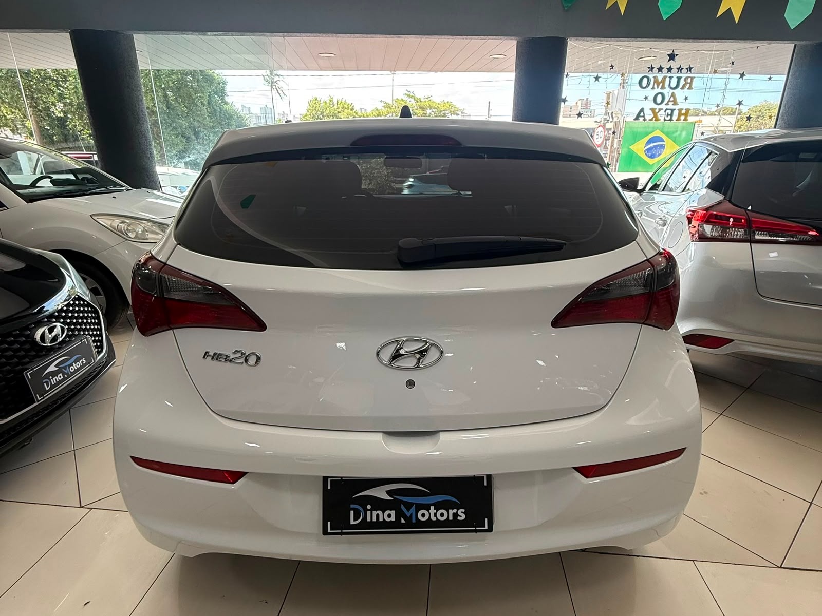 HYUNDAI HB20 Unique 1.0 12v 2019 - miniatura 5