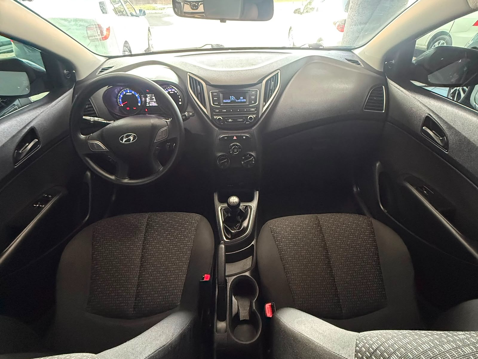 HYUNDAI HB20 Unique 1.0 12v 2019 - miniatura 10