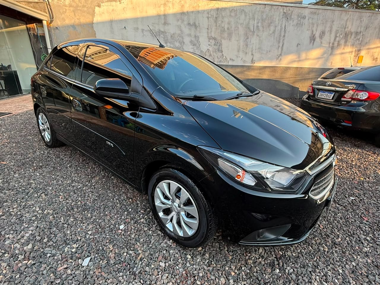 CHEVROLET Onix LT 1.4 2018