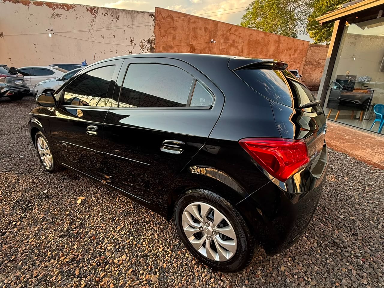 CHEVROLET Onix LT 1.4 2018 - miniatura 4