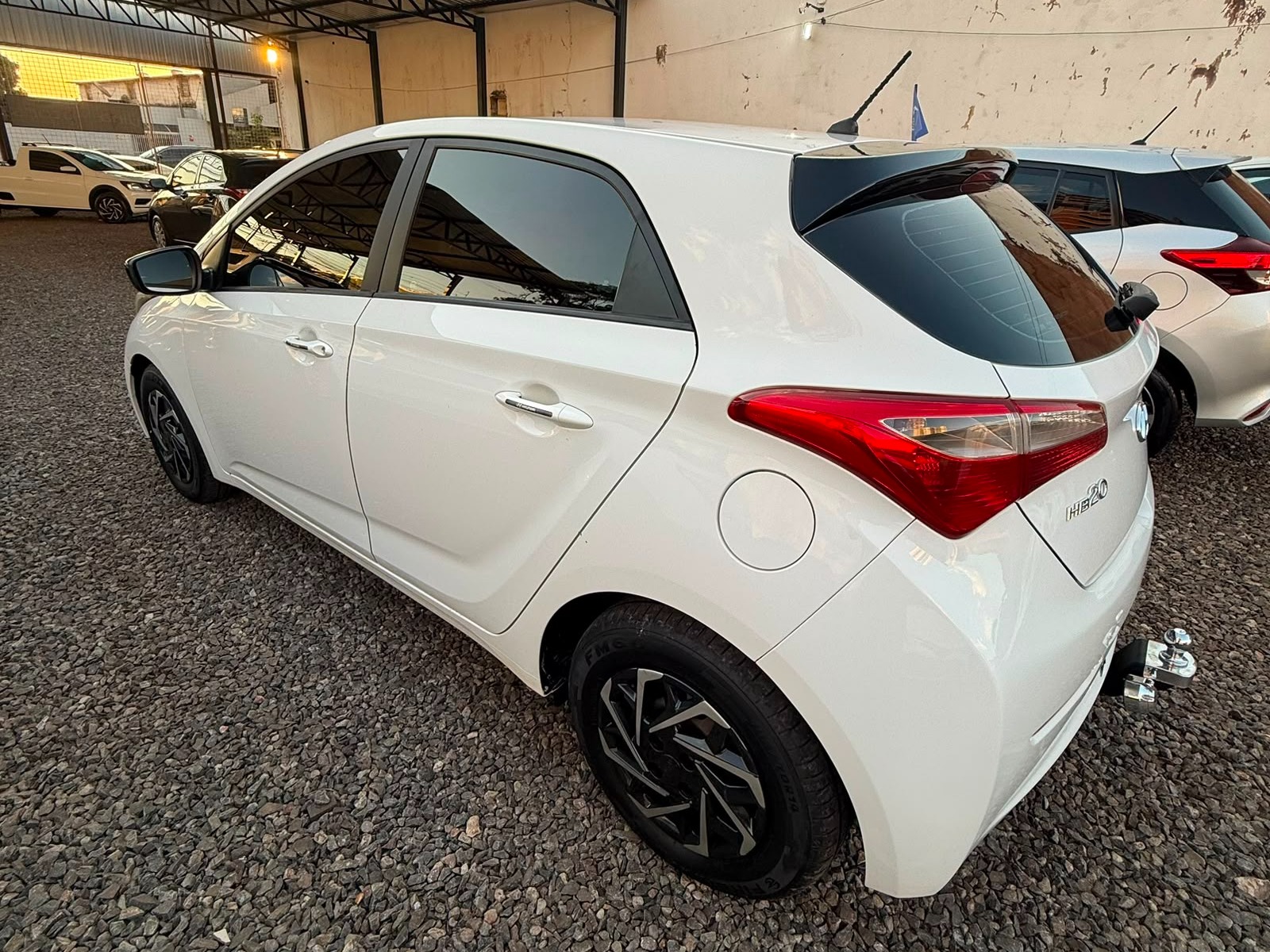 HYUNDAI HB20 Comfort 1.0 12v 2014 - miniatura 3