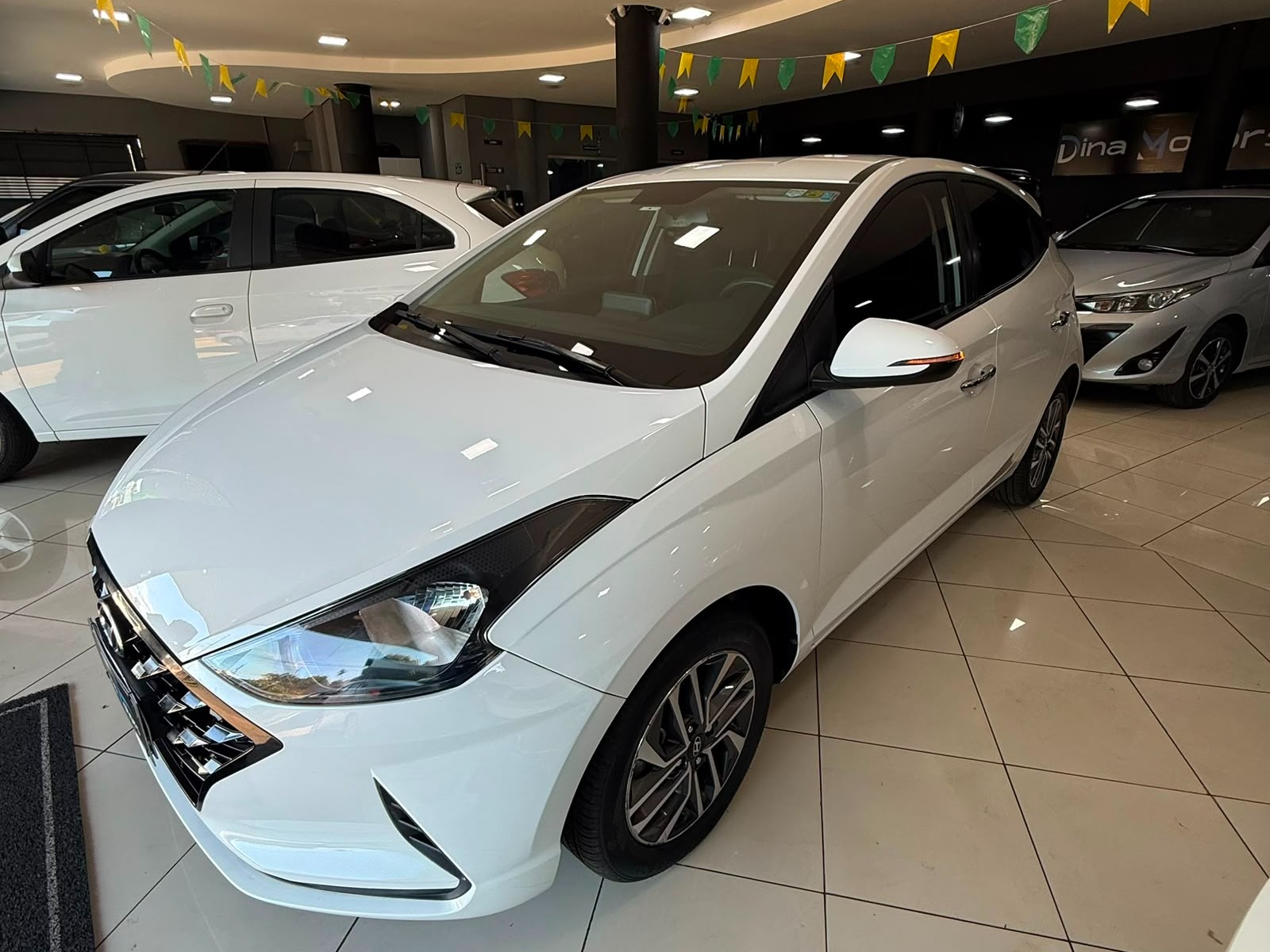 HYUNDAI HB20 Platinum 1.0T 12v 2022 - miniatura 2