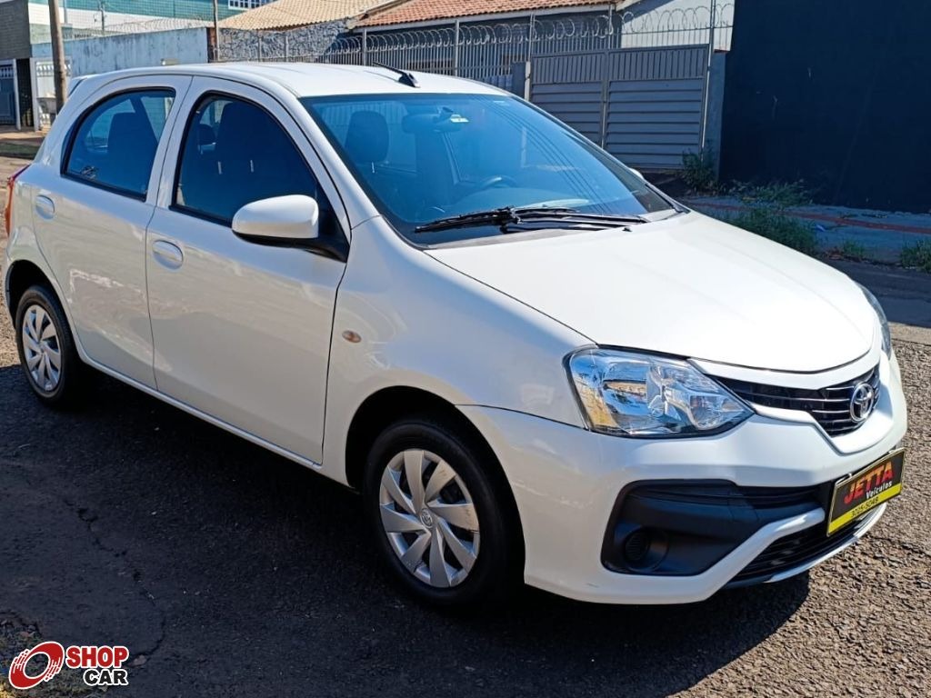 TOYOTA Etios X 1.3 16v 2018 - miniatura 2