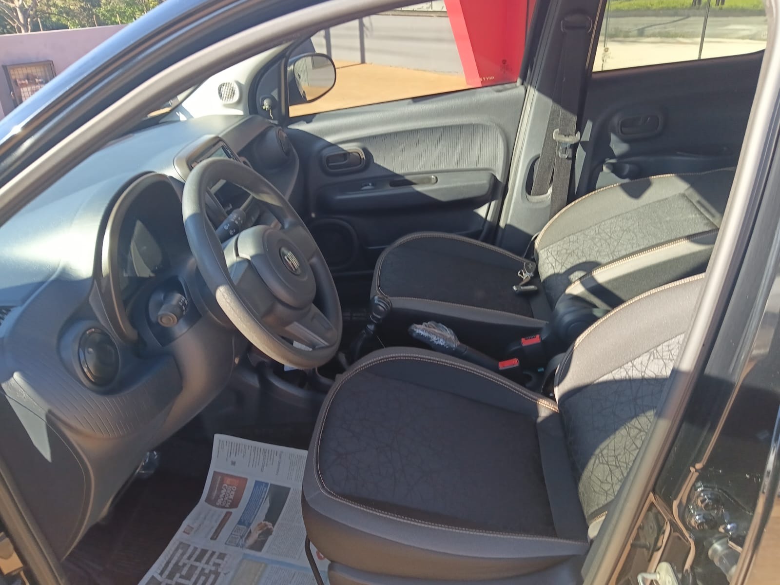 FIAT Mobi Trekking 1.0 2021 - miniatura 11