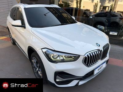 BMW X1 sDrive20i X-Line 2.0T 16v 2021 - miniatura 3