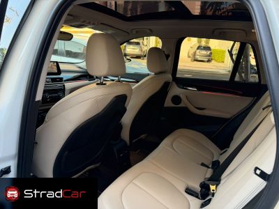 BMW X1 sDrive20i X-Line 2.0T 16v 2021 - miniatura 8