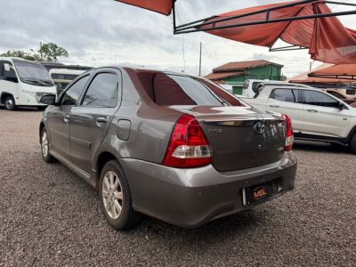 TOYOTA Etios Sedan XLS 1.5 16v 2018 - miniatura 5