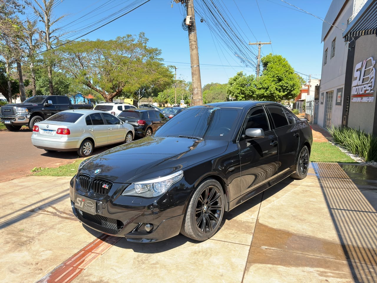 BMW 550i 4.8 V8 32v 2008 - miniatura 3