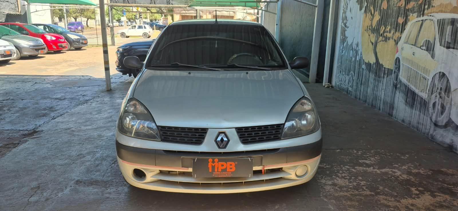 RENAULT Clio Sedan Authentique 1.0 16v 2004