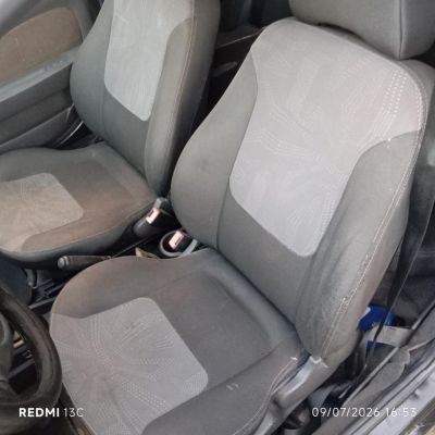 FORD Ka 1.0 2013 - miniatura 9