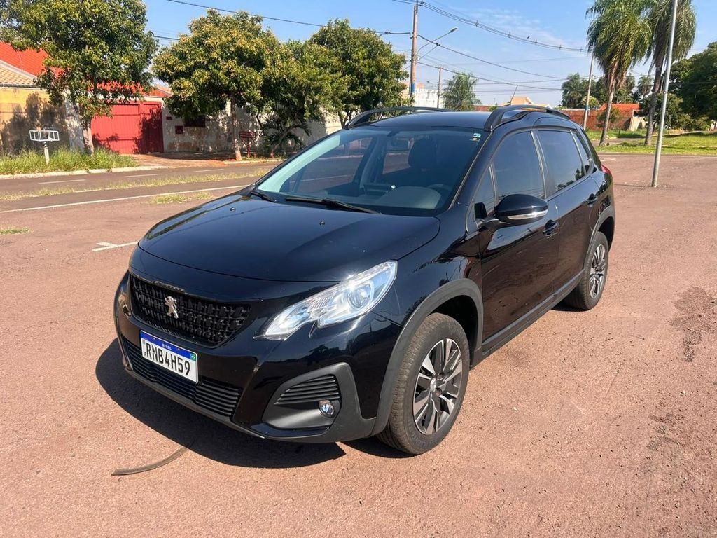 Vista principal de PEUGEOT 2008 Allure Pack 1.6 16v 2022