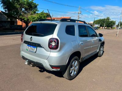RENAULT Duster Intense 1.6 16v 2022 - miniatura 4