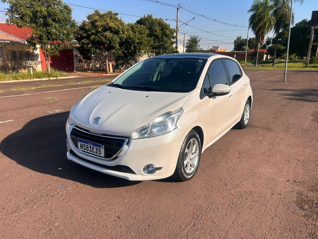 Vista principal de PEUGEOT 208 Allure 1.5 2014