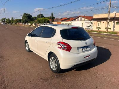 PEUGEOT 208 Allure 1.5 2014 - miniatura 3
