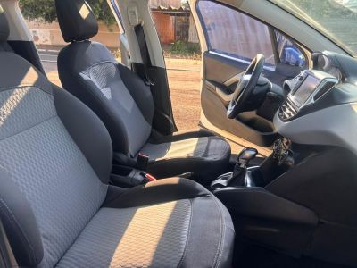 PEUGEOT 208 Allure 1.5 2014 - miniatura 6