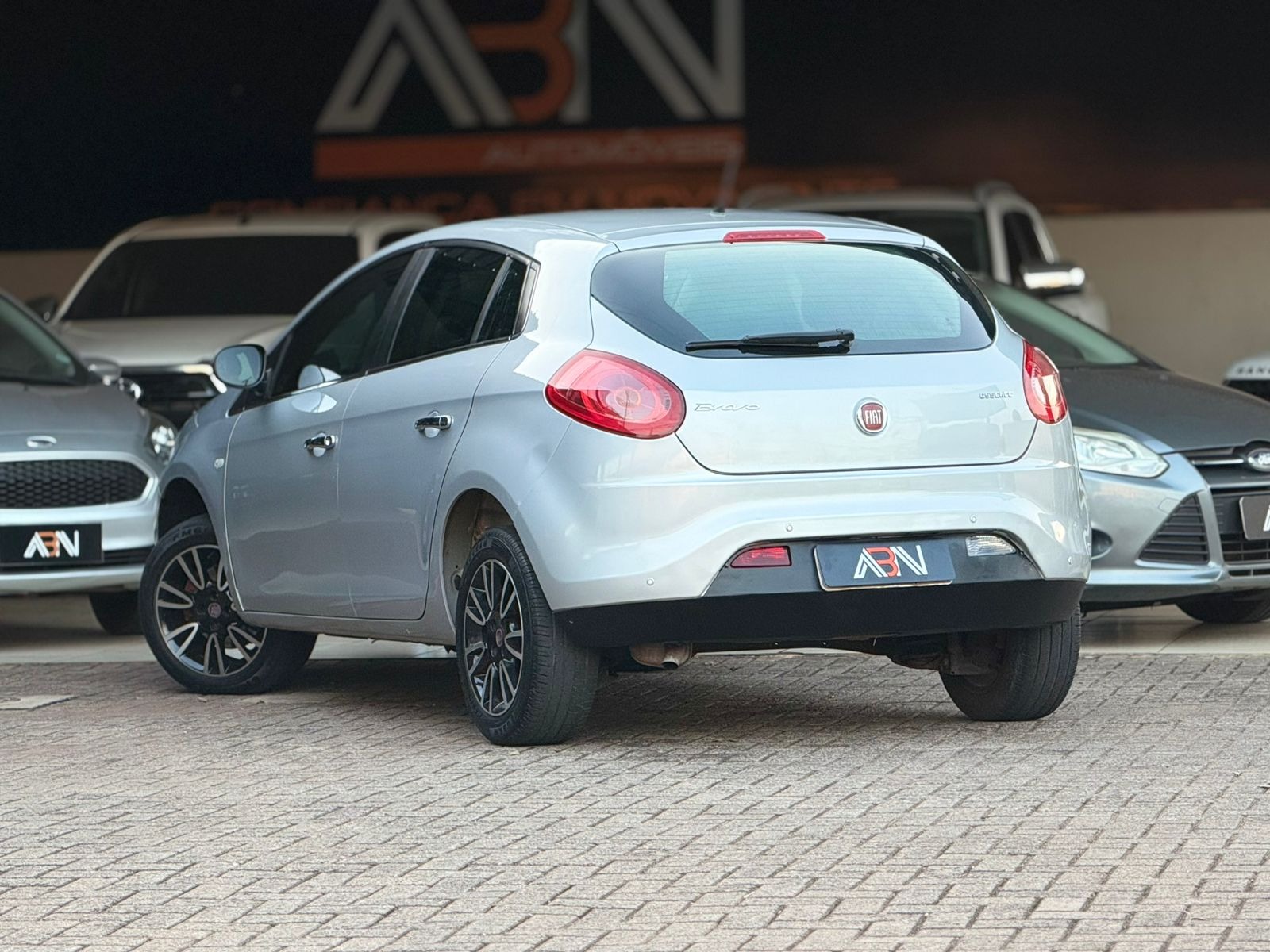 FIAT Bravo Essence 1.8 16v 2014 - miniatura 4