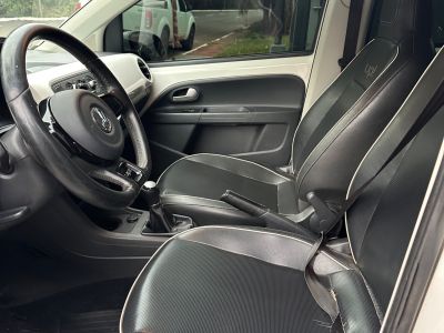 VOLKSWAGEN Up White 1.0 12v 4p. 2015 - miniatura 11