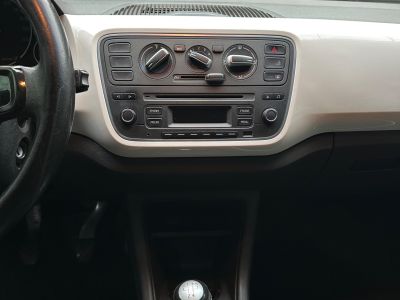 VOLKSWAGEN Up White 1.0 12v 4p. 2015 - miniatura 13
