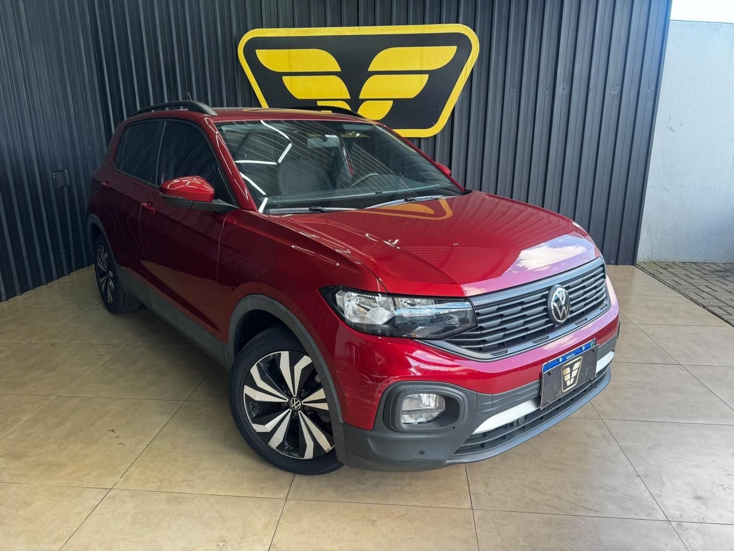 Vista principal de VOLKSWAGEN T-Cross 1.0 12v TSi 2022